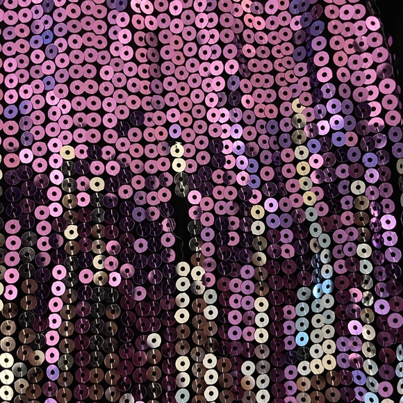 2B Bebe Sequined tank top‎ - Picture 5 of 5